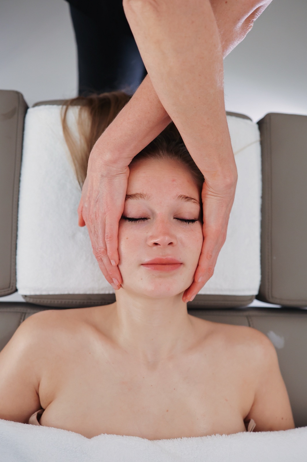 Gesichtsmassage im Sierra Signature Ritual